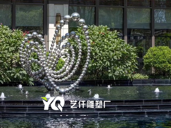 成都龙泉驿专业卡通雕塑厂家