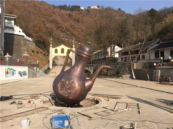 成都龙泉驿专业卡通雕塑厂家