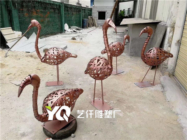 成都不锈钢动物雕塑