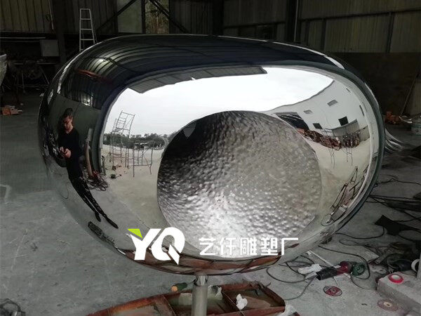成都不锈钢雕塑订制厂家